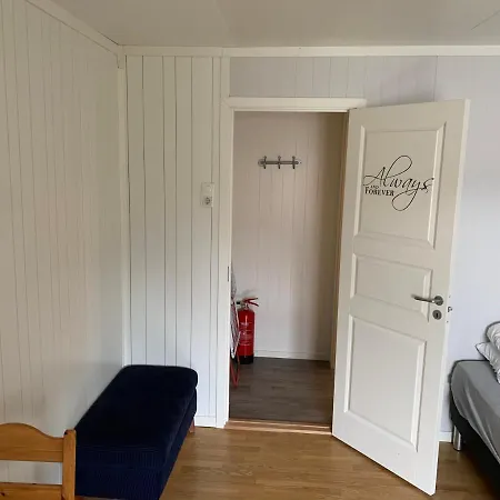 Sentrum Apartment * Leknes